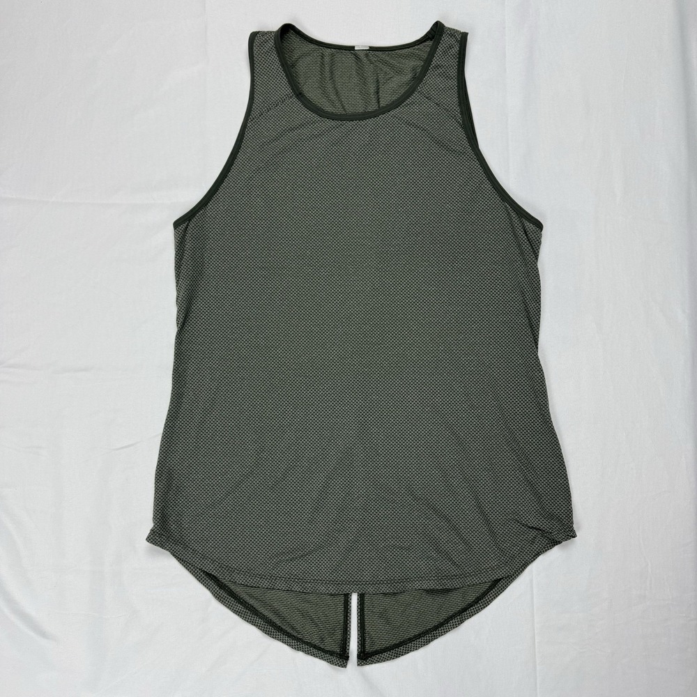 Lululemon Open Up Tank Top Women Heathered Camo‎ Green Size 4?